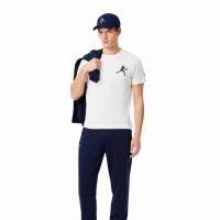 Pack Lacoste Novak Djokovic T-shirt blanc et casquette marine